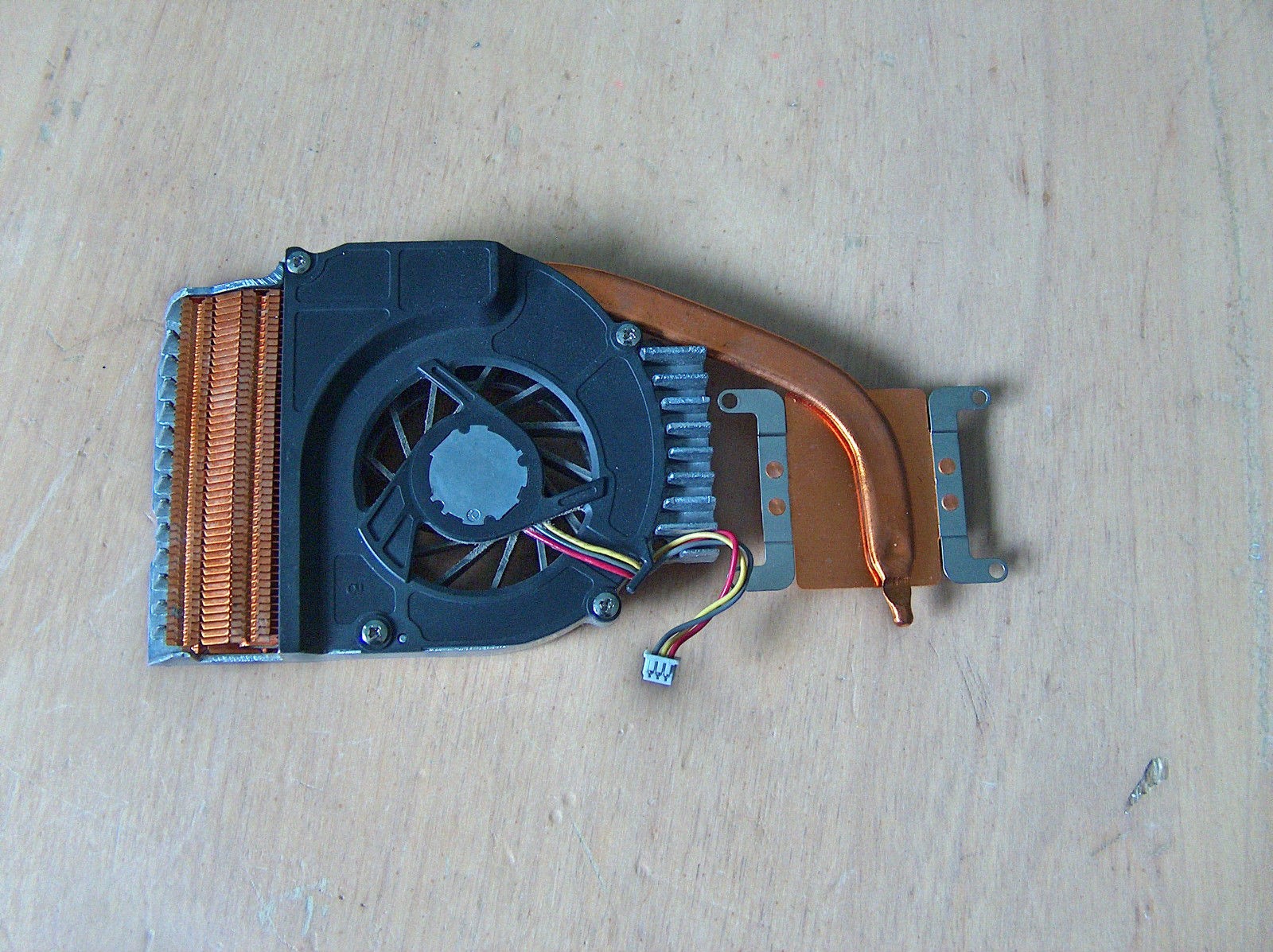 Fan CPU laptop Sony VGN-C140G